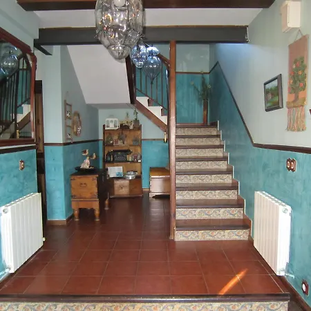 La Casona De Collado בית כפרי