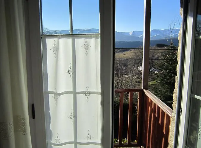 La Casona De Collado Εξοχικό σπίτι *