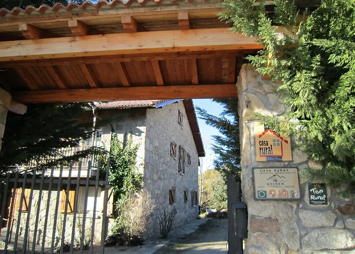 La Casona De Collado Hoyos del Collado